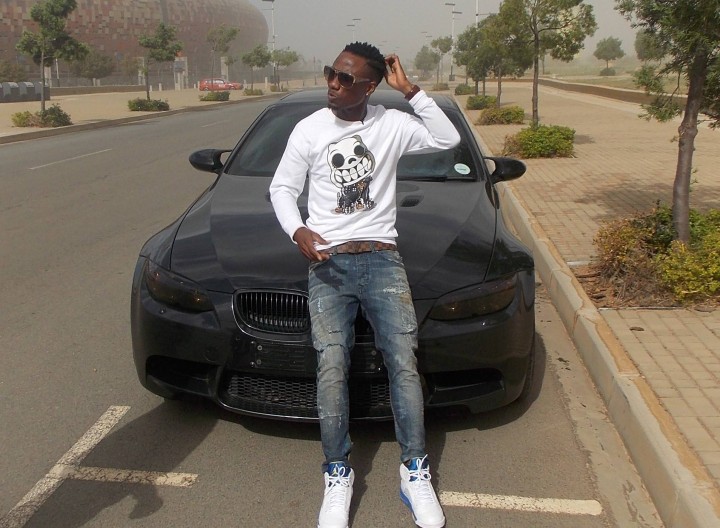 teko and car