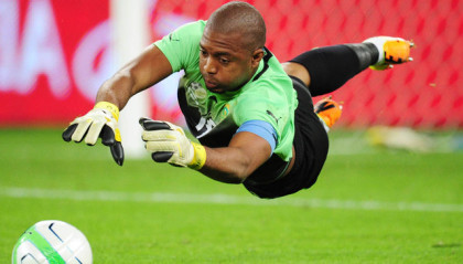 Itumeleng Khune of South Africa during the 2013 Nelson Mandela Challenge football match between South Africa and Nigeria at Moses Mabhida Stadium, Durban on 14 August 2013  ©Gavin Barker/BackpagePix