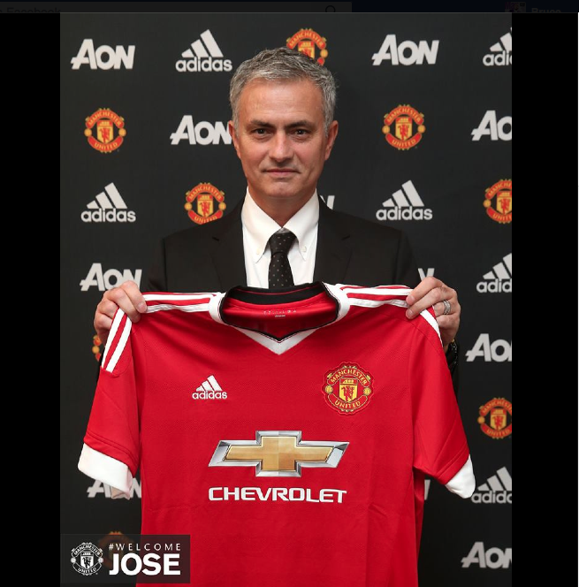 Breaking News: "We are delighted to announce Jose Mourinho is our new manager" - Manchester United