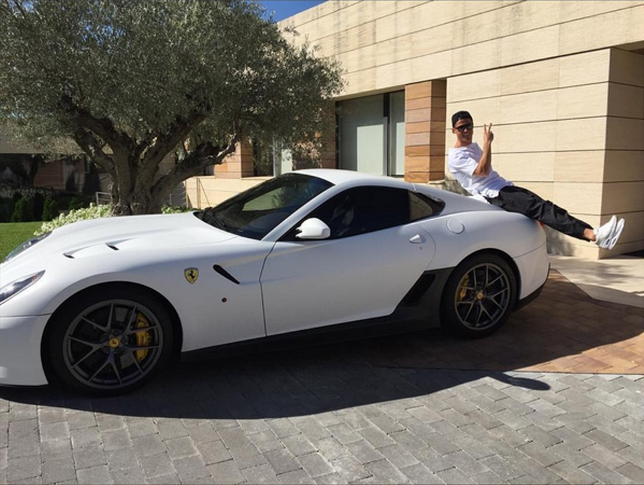 cristiano and his ferari