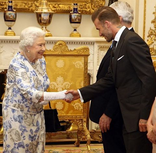 Checkout David Beckham Meeting Queen Elizabeth