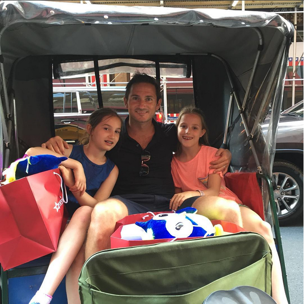 lampard with daughters 3