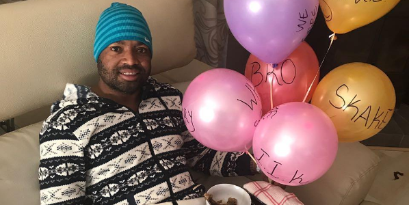 Khuzwayo Pays Sick Khune A Visit At His Home
