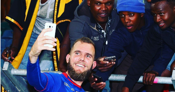Pics! Brockie Gives Back In A Cool Way