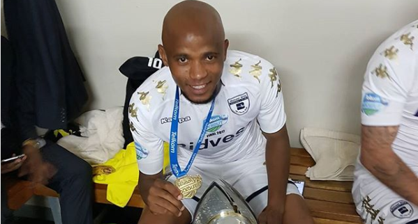 'Mlambo Didn't Say Goodbye After Joining Pirates,' Says Hunt