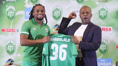 Football Fraternity Reacts To Siphiwe Tshabalala’s Move To AmaZulu!