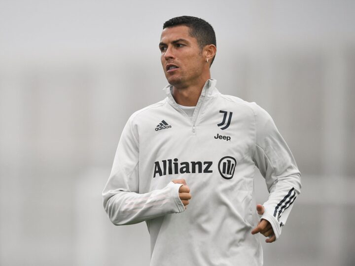 UEFA Gives Cristiano Ronaldo 1 Week To Test Negative For Covid-19!