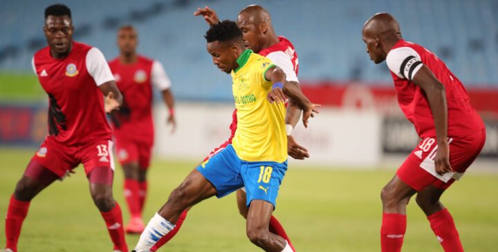 Manqoba Mngqithi Calls for Better Officiating as Mamelodi Sundowns Draw at Home!