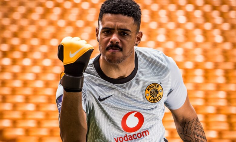 Kaizer Chiefs Goalkeeper Byron Peterson Secures His Degree!