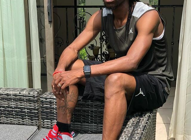 Reneilwe Letsholonyane Continues To Rock His Nike Drip!