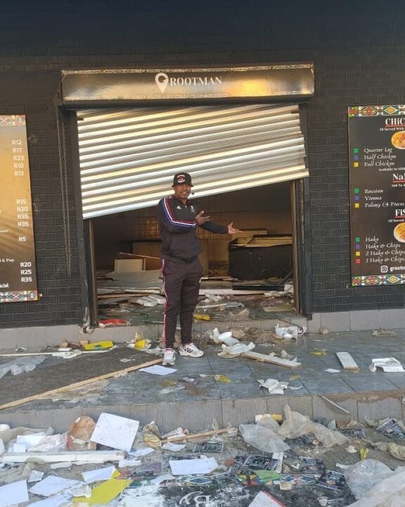 Lucky Lekgwathi Expresses Pain After His Grootman Restaurant Is Looted!