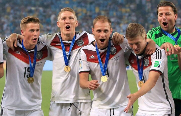 German Midfielder Toni Kroos Retires From International Football!