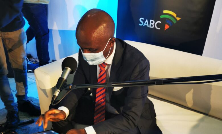 Thomas Mlambo & Andile Ncube to Replace Robert Marawa at SABC!