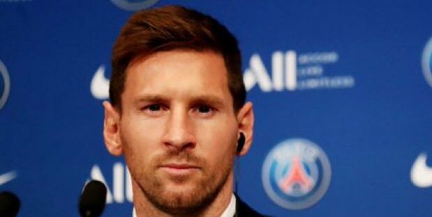 Lionel Messi Signs Two Year Contract with French Giants PSG!