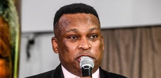 The SABC Doesn't Want SAFA To Meddle in Robert Marawa Affair!