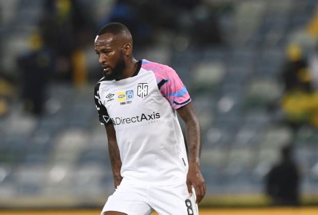 Mpho Makola Could Be Banned For 6 Months After Pushing Referee Again!