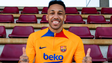 Pierre Emerick Aubameyang Officially Unveiled as FC Barcelona Player!