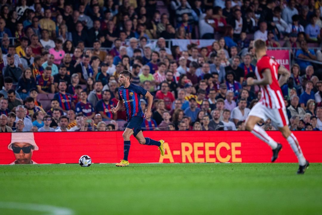 FC Barcelona Advertise New A-Reece Music in Their Last Match! 