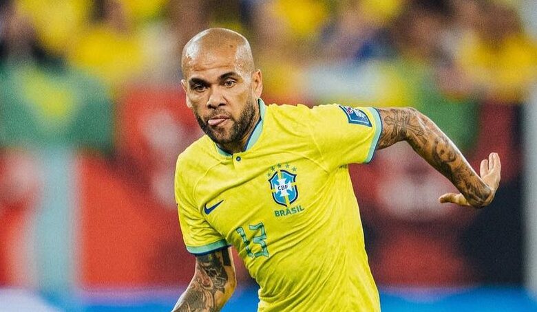 Dani Alves Remanded in Prison After Accusations of Sexual Assault!