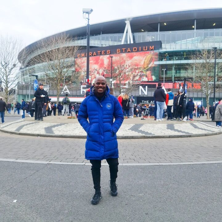 PICS: Thomas Mlambo Watches Arsenal Match Live!