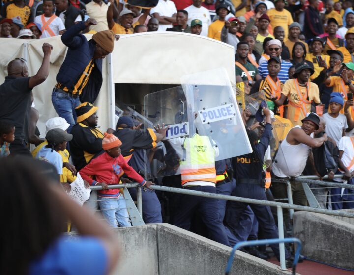 Kaizer Chiefs Release Statement on Arthur Zwane Incident!
