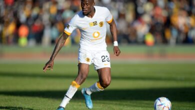 Kaizer Chiefs Keen on Extending Sifiso Hlanti Contract!