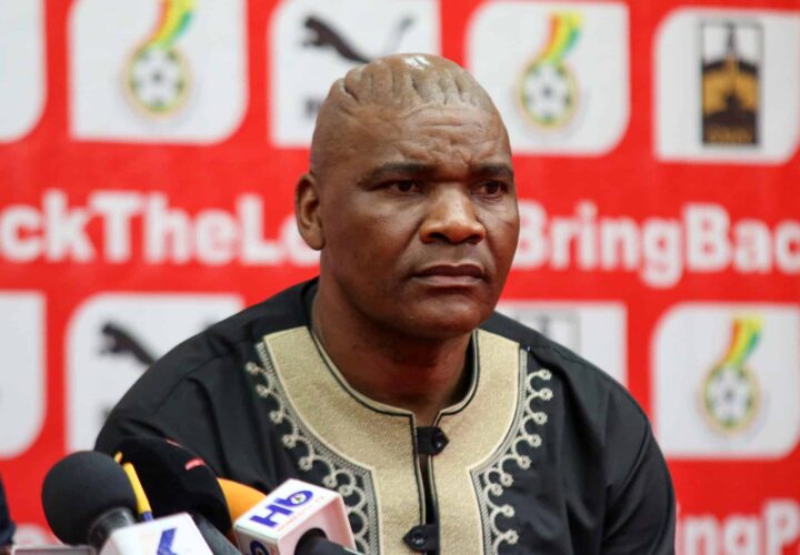 Lucas Radebe Not Happy with Molefi Ntseki as Kaizer Chiefs Head Coach!