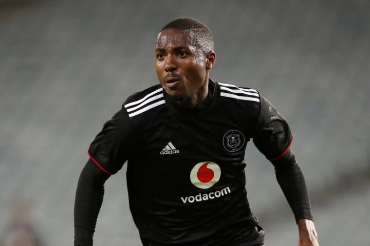 Ernst Middendorp Highlights Bandile Shandu and Tshegofatso Mabasa as Proof of Player Development Success