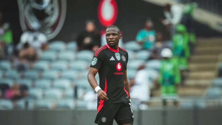 Tshegofatso Mabasa Attracts Strong PSL Interest as Orlando Pirates Future Hangs in the Balance